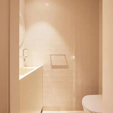 Bairro Alto - Superb *